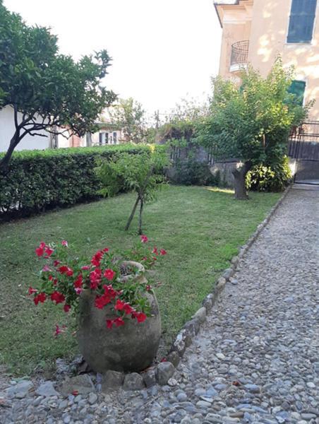 Casa Gazzano Villa Imperia Eksteriør billede