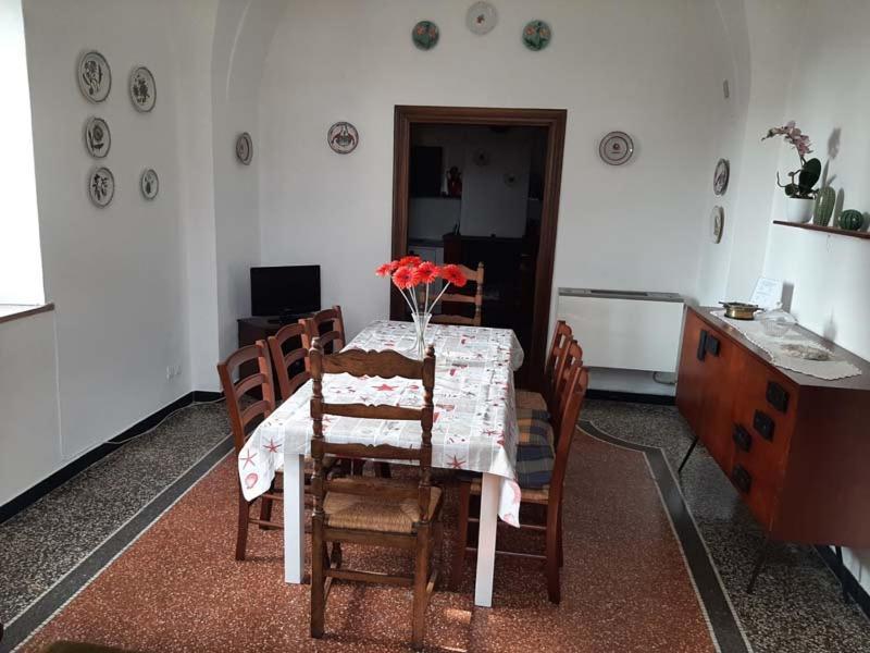 Casa Gazzano Villa Imperia Eksteriør billede